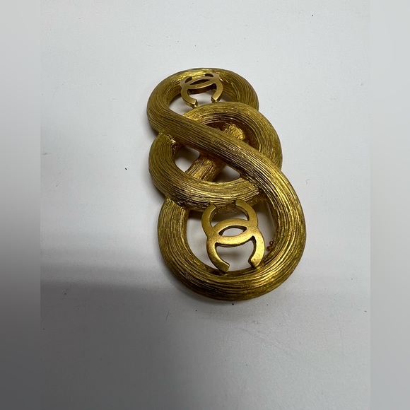 Chanel Brooch - Picture 2 of 12